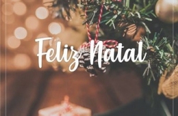 Um Santo e Feliz Natal da Família Universitário!