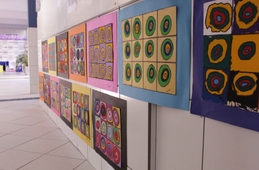 Releitura da obra “CÍRCULOS CONCÊNTRICOS” de Kandinsky